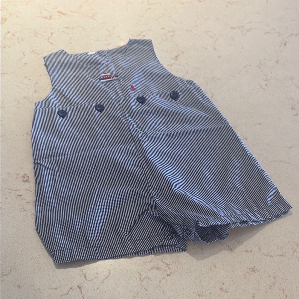 Sailboat baby romper Jon Jon SZ 9 months. Blue gingham